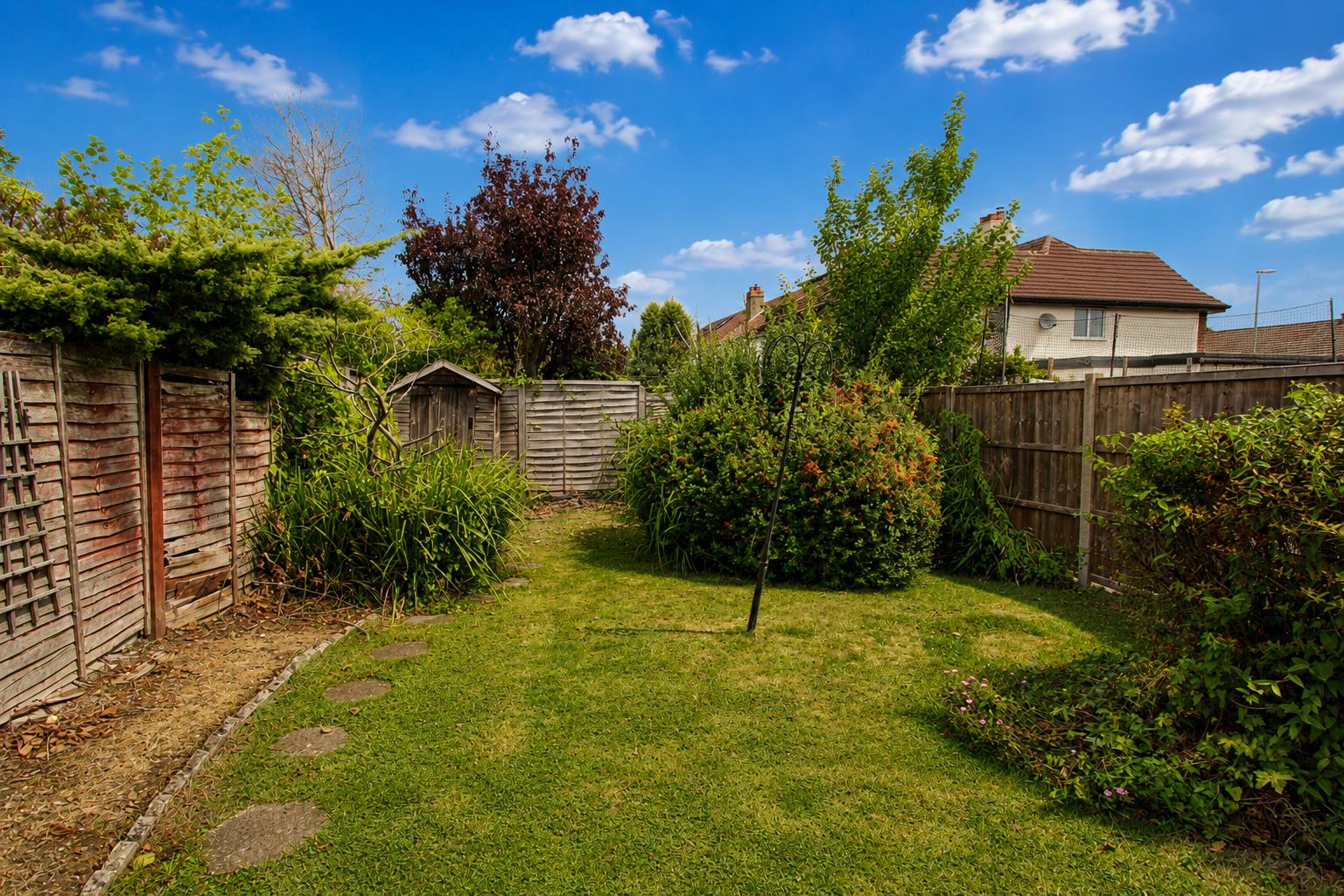Newbolt Avenue, Cheam, Sutton